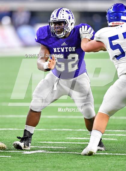 Thumbnail 2 in Gunter vs. Newton (UIL 3A Division 2 Final)  photogallery.