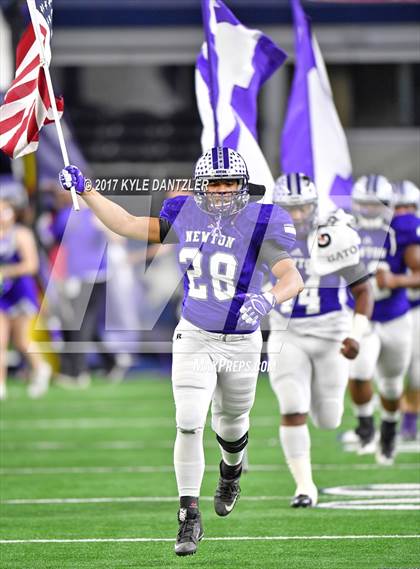 Thumbnail 1 in Gunter vs. Newton (UIL 3A Division 2 Final)  photogallery.