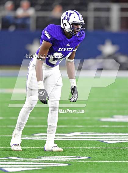 Thumbnail 3 in Gunter vs. Newton (UIL 3A Division 2 Final)  photogallery.