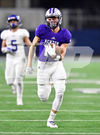 Thumbnail 3 in Gunter vs. Newton (UIL 3A Division 2 Final)  photogallery.