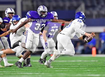 Thumbnail 1 in Gunter vs. Newton (UIL 3A Division 2 Final)  photogallery.