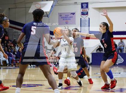 Thumbnail 1 in Fike @ Terry Sanford (NCHSAA 3A 4th Round) photogallery.
