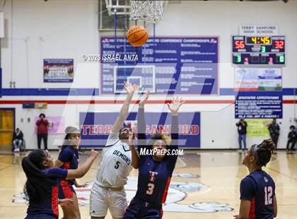 Thumbnail 1 in Fike @ Terry Sanford (NCHSAA 3A 4th Round) photogallery.
