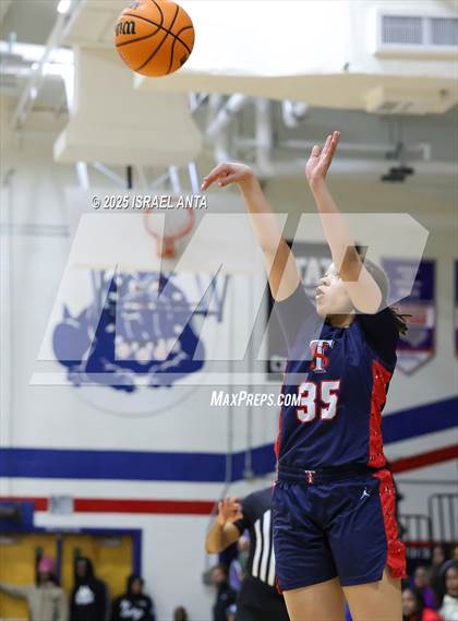 Thumbnail 2 in Fike @ Terry Sanford (NCHSAA 3A 4th Round) photogallery.