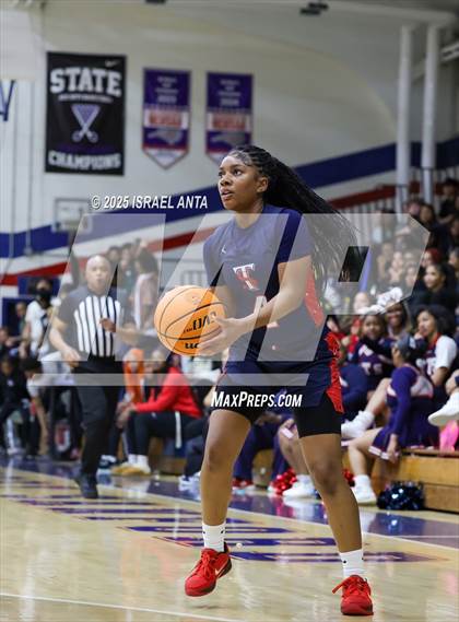 Thumbnail 1 in Fike @ Terry Sanford (NCHSAA 3A 4th Round) photogallery.