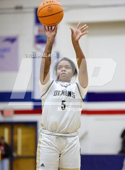 Thumbnail 2 in Fike @ Terry Sanford (NCHSAA 3A 4th Round) photogallery.