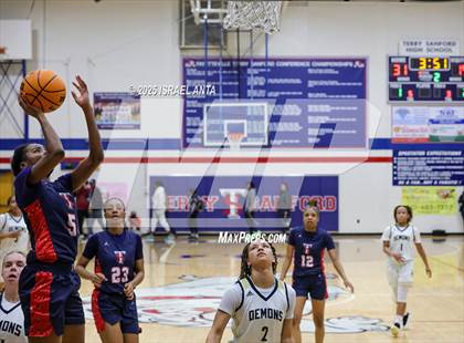 Thumbnail 1 in Fike @ Terry Sanford (NCHSAA 3A 4th Round) photogallery.