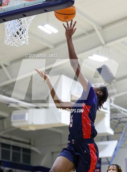Thumbnail 1 in Fike @ Terry Sanford (NCHSAA 3A 4th Round) photogallery.