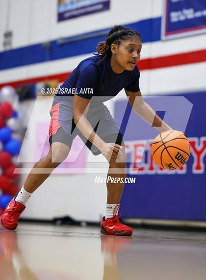Thumbnail 1 in Fike @ Terry Sanford (NCHSAA 3A 4th Round) photogallery.