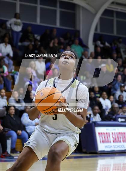 Thumbnail 3 in Fike @ Terry Sanford (NCHSAA 3A 4th Round) photogallery.