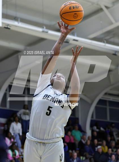 Thumbnail 2 in Fike @ Terry Sanford (NCHSAA 3A 4th Round) photogallery.