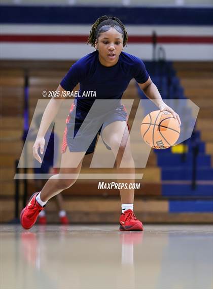 Thumbnail 1 in Fike @ Terry Sanford (NCHSAA 3A 4th Round) photogallery.