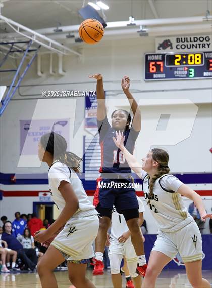 Thumbnail 2 in Fike @ Terry Sanford (NCHSAA 3A 4th Round) photogallery.