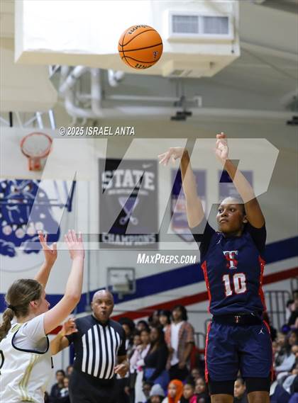 Thumbnail 1 in Fike @ Terry Sanford (NCHSAA 3A 4th Round) photogallery.