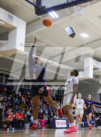 Thumbnail 2 in Fike @ Terry Sanford (NCHSAA 3A 4th Round) photogallery.