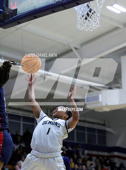 Thumbnail 1 in Fike @ Terry Sanford (NCHSAA 3A 4th Round) photogallery.