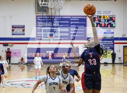 Thumbnail 1 in Fike @ Terry Sanford (NCHSAA 3A 4th Round) photogallery.