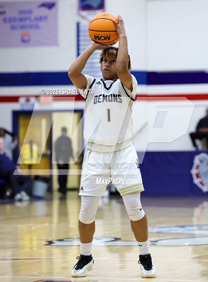 Thumbnail 3 in Fike @ Terry Sanford (NCHSAA 3A 4th Round) photogallery.