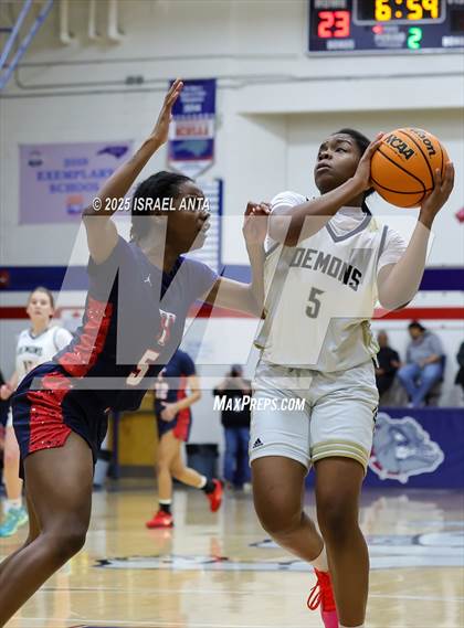Thumbnail 1 in Fike @ Terry Sanford (NCHSAA 3A 4th Round) photogallery.