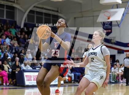 Thumbnail 1 in Fike @ Terry Sanford (NCHSAA 3A 4th Round) photogallery.