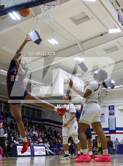 Thumbnail 3 in Fike @ Terry Sanford (NCHSAA 3A 4th Round) photogallery.