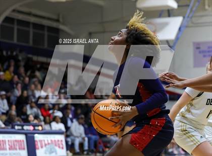 Thumbnail 1 in Fike @ Terry Sanford (NCHSAA 3A 4th Round) photogallery.