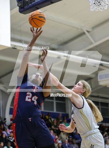Thumbnail 2 in Fike @ Terry Sanford (NCHSAA 3A 4th Round) photogallery.