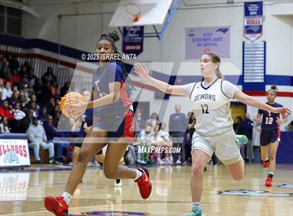 Thumbnail 1 in Fike @ Terry Sanford (NCHSAA 3A 4th Round) photogallery.