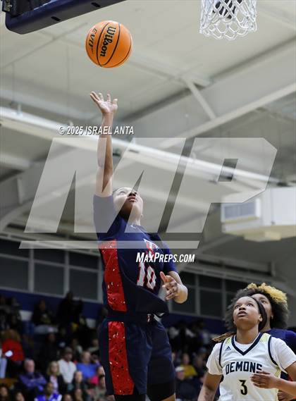 Thumbnail 1 in Fike @ Terry Sanford (NCHSAA 3A 4th Round) photogallery.