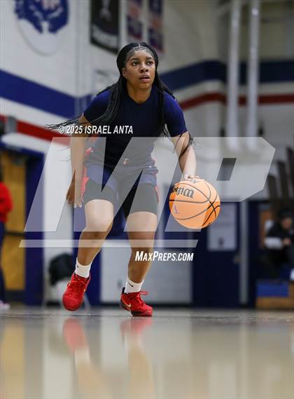 Thumbnail 1 in Fike @ Terry Sanford (NCHSAA 3A 4th Round) photogallery.