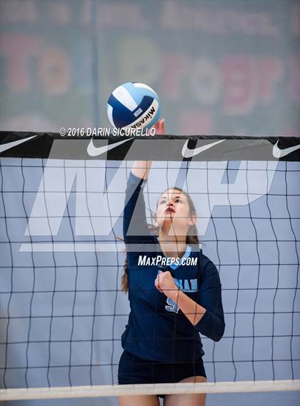 Thumbnail 2 in Dorman vs. Redondo Union (Nike Tournament of Champions) photogallery.