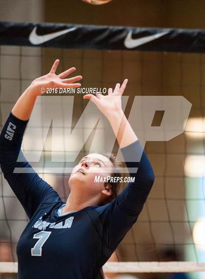 Thumbnail 3 in Dorman vs. Redondo Union (Nike Tournament of Champions) photogallery.