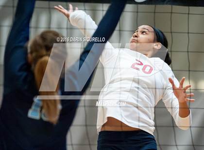 Thumbnail 1 in Dorman vs. Redondo Union (Nike Tournament of Champions) photogallery.