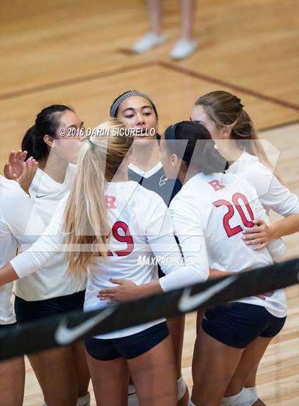Thumbnail 1 in Dorman vs. Redondo Union (Nike Tournament of Champions) photogallery.