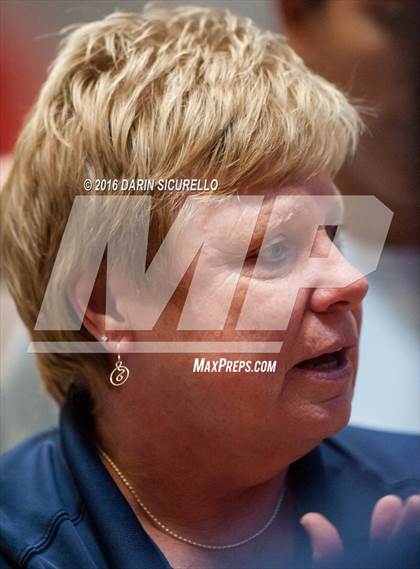 Thumbnail 1 in Dorman vs. Redondo Union (Nike Tournament of Champions) photogallery.