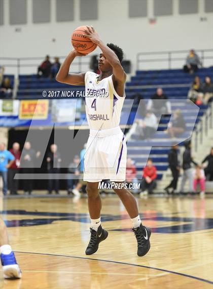 Thumbnail 1 in Thurgood Marshall vs. Gahanna Christian Academy photogallery.