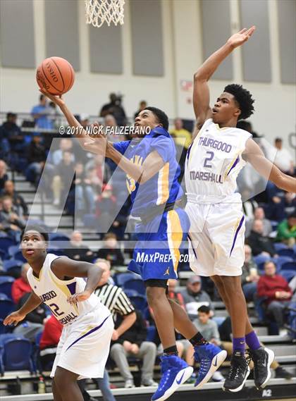 Thumbnail 1 in Thurgood Marshall vs. Gahanna Christian Academy photogallery.