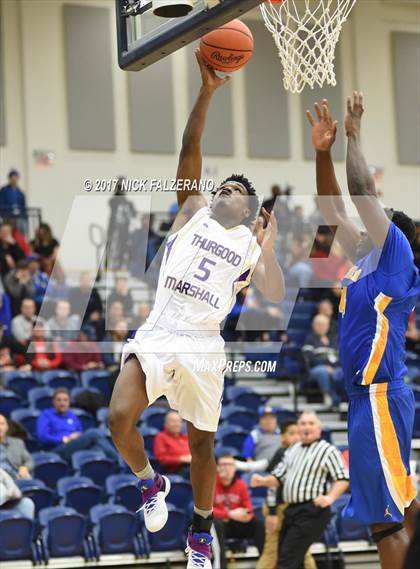 Thumbnail 1 in Thurgood Marshall vs. Gahanna Christian Academy photogallery.