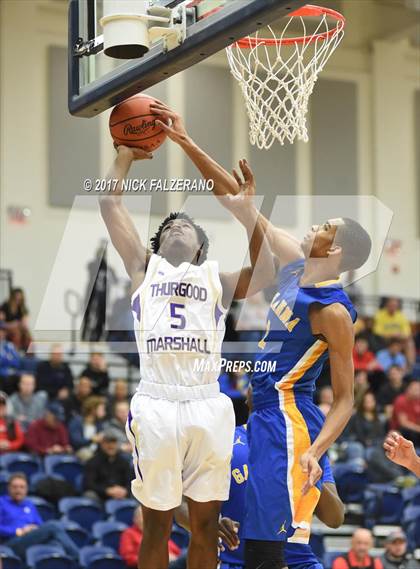 Thumbnail 2 in Thurgood Marshall vs. Gahanna Christian Academy photogallery.