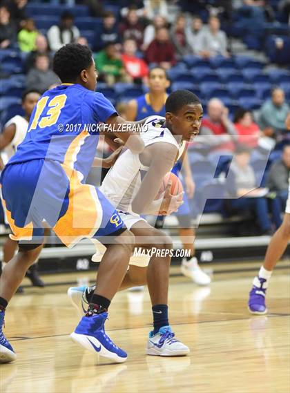 Thumbnail 2 in Thurgood Marshall vs. Gahanna Christian Academy photogallery.