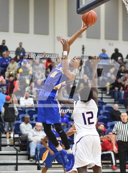 Thumbnail 1 in Thurgood Marshall vs. Gahanna Christian Academy photogallery.