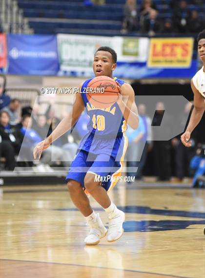 Thumbnail 3 in Thurgood Marshall vs. Gahanna Christian Academy photogallery.