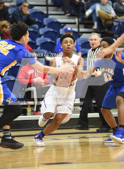 Thumbnail 2 in Thurgood Marshall vs. Gahanna Christian Academy photogallery.