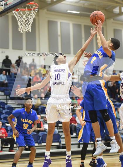 Thumbnail 1 in Thurgood Marshall vs. Gahanna Christian Academy photogallery.