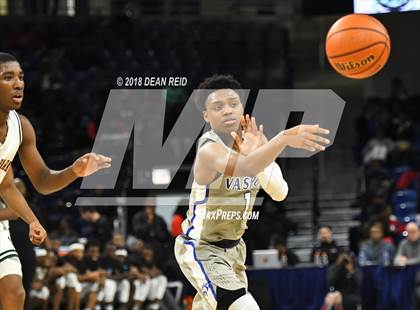 Thumbnail 3 in Morgan Park vs. Vashon (Chicago Elite Classic) photogallery.