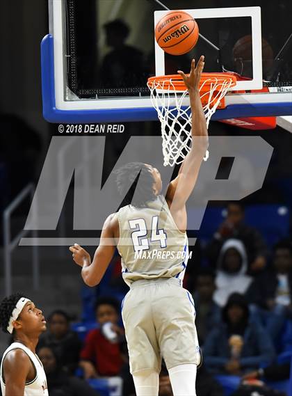Thumbnail 3 in Morgan Park vs. Vashon (Chicago Elite Classic) photogallery.
