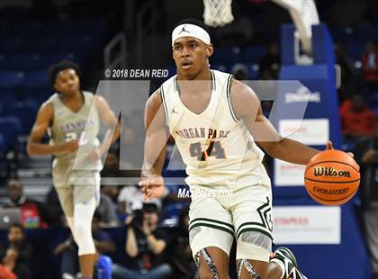 Thumbnail 2 in Morgan Park vs. Vashon (Chicago Elite Classic) photogallery.