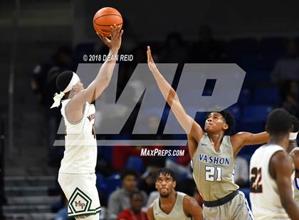 Thumbnail 1 in Morgan Park vs. Vashon (Chicago Elite Classic) photogallery.