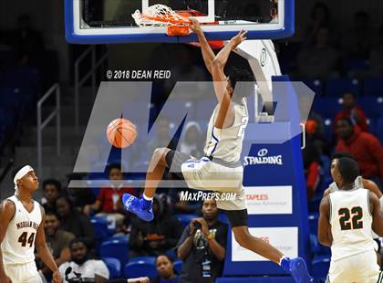Thumbnail 2 in Morgan Park vs. Vashon (Chicago Elite Classic) photogallery.