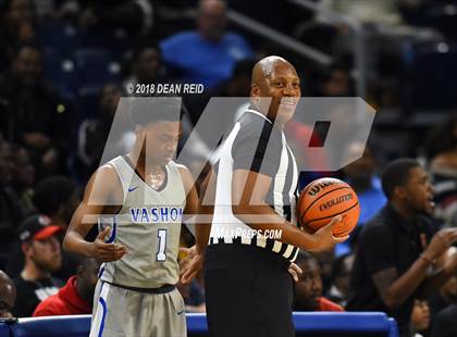 Thumbnail 2 in Morgan Park vs. Vashon (Chicago Elite Classic) photogallery.